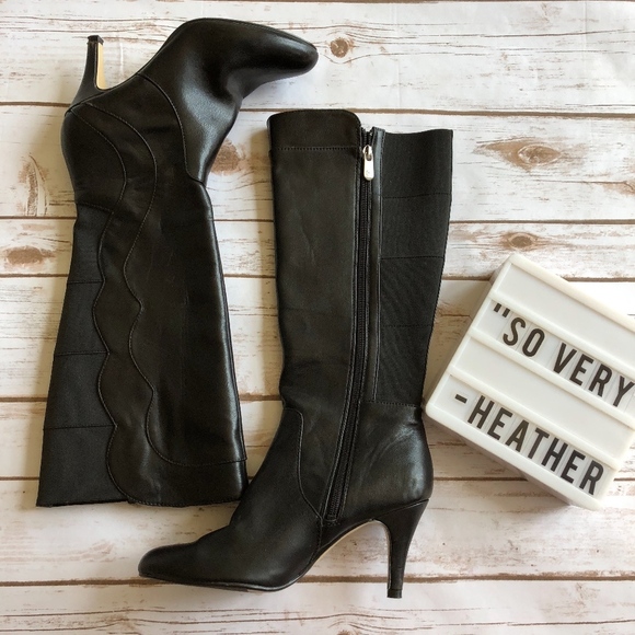 Adrienne Vittadini Black Boots - Picture 1 of 8